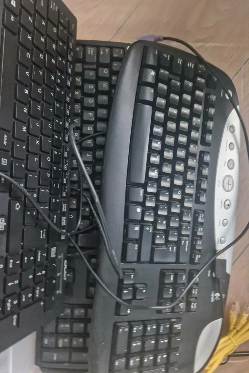 Sale  Desktop PC computer cables keyboard mouse - Image 3