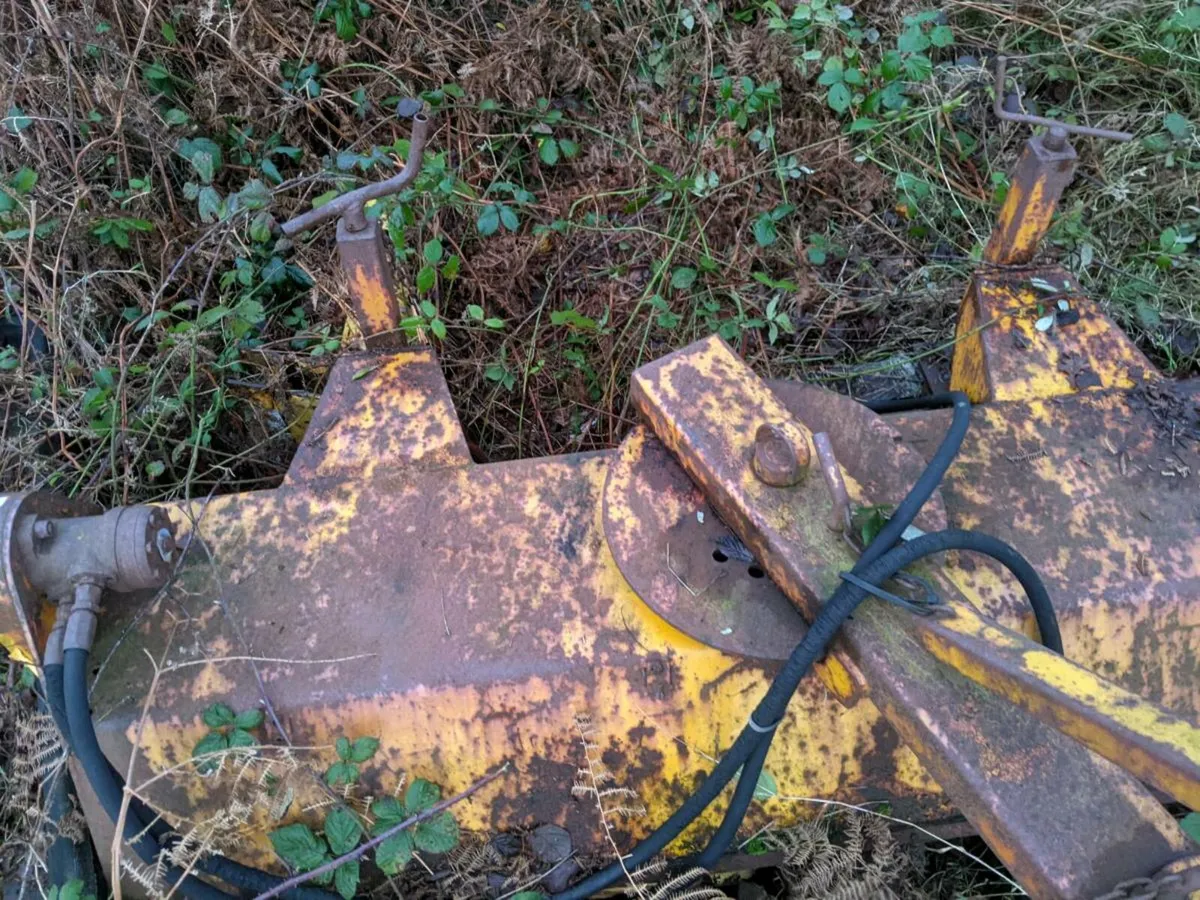 Road sweeper - Image 4