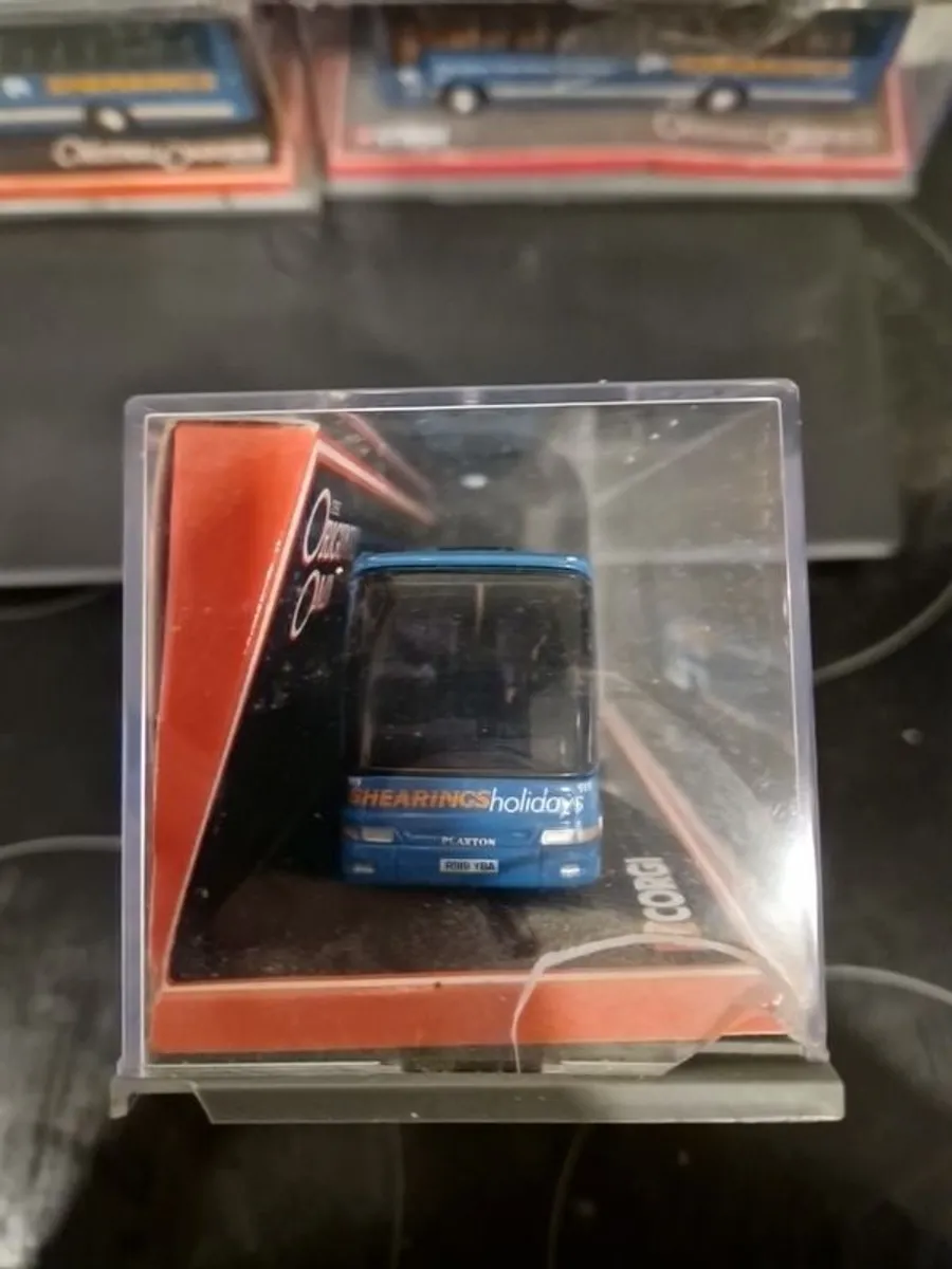 corgi shearings 5 x coaches 1/76 scale volvo - Image 3