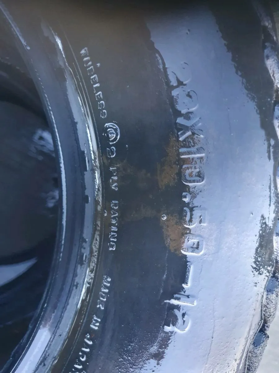 Tyres - Image 2