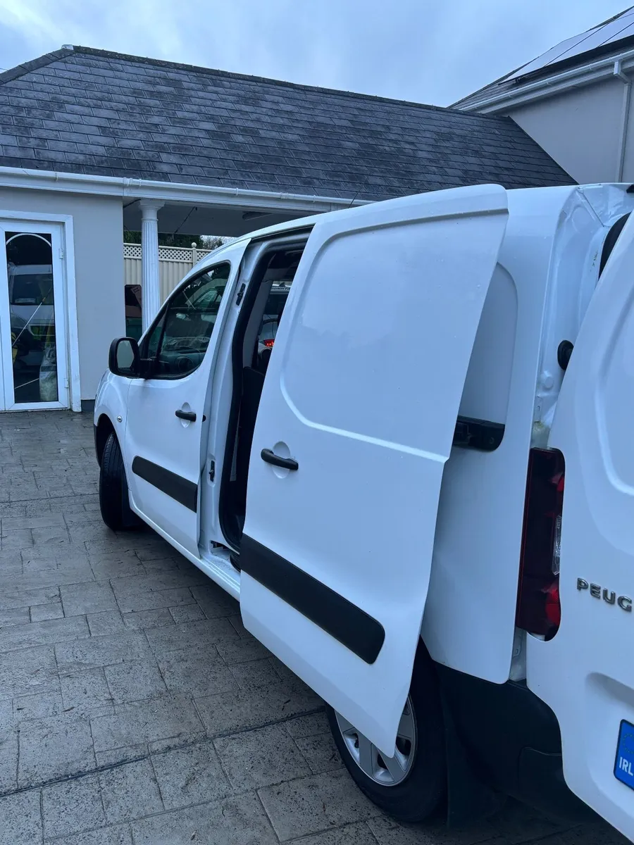 Peugeot Partner 2017 - Image 3