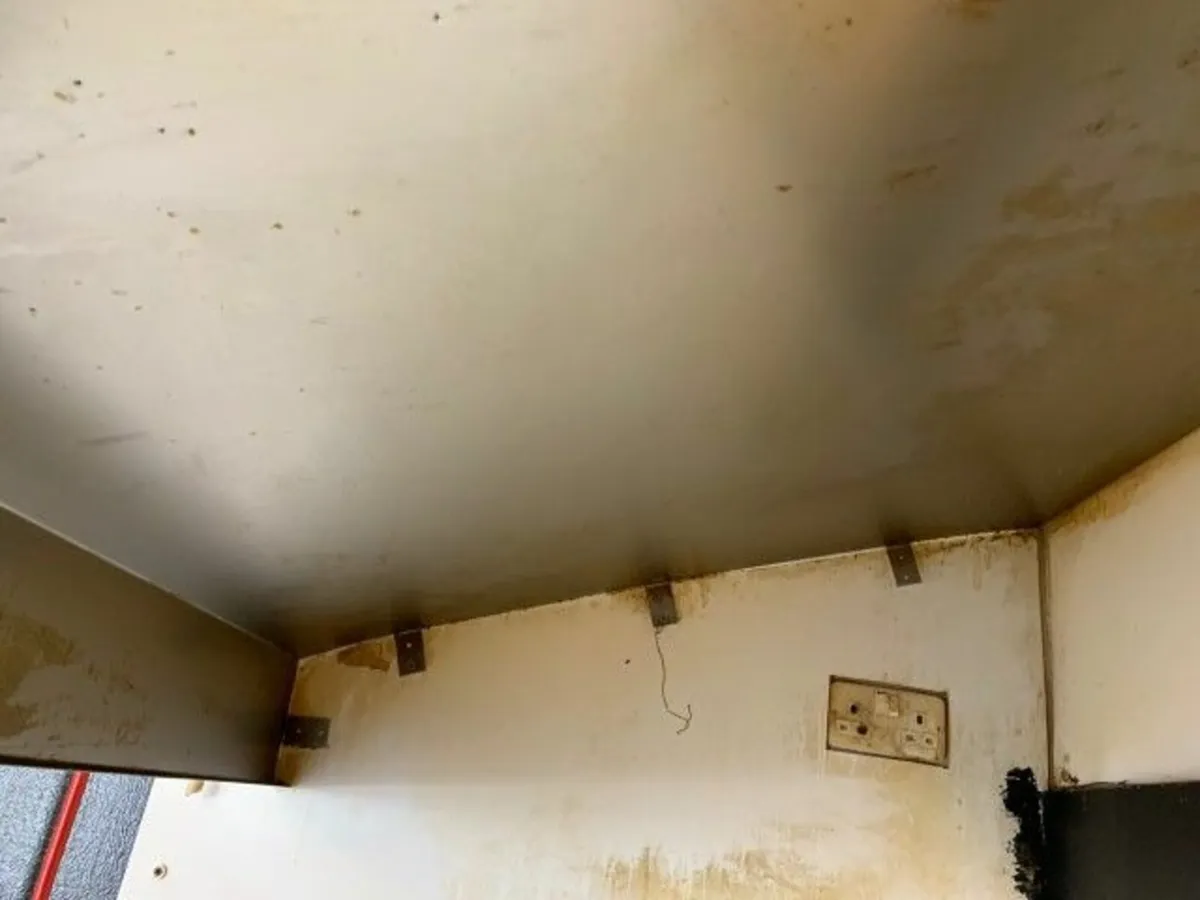 stainless steel hood - Image 3