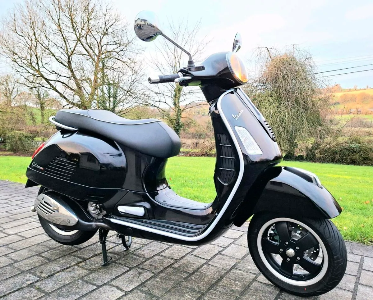 Vespa - Image 2