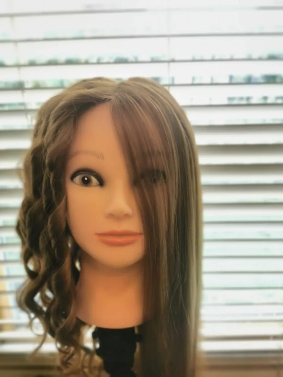 professional training head and tools - Image 1