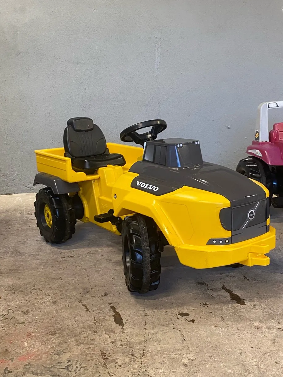 Ride-on pedal machines - Image 2