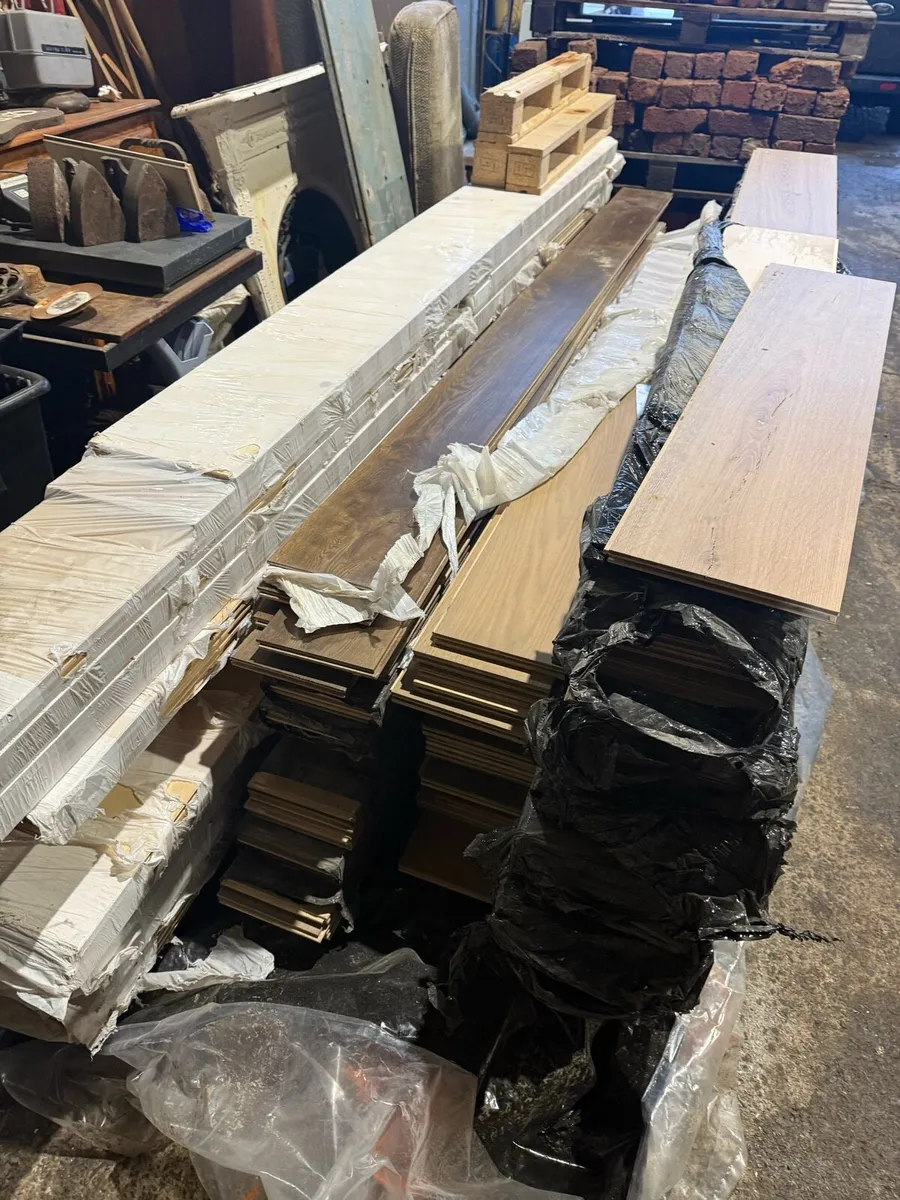 Bargain engineered limewashed  wide oak flooring. - Image 2