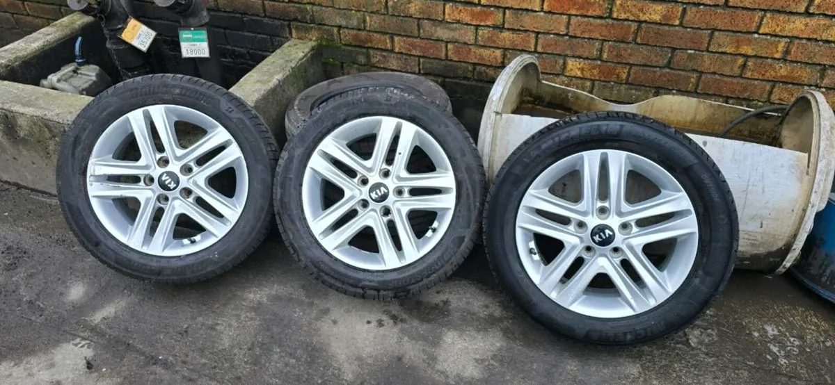 Alloys + tyres Kia Ceed 16 in - Image 2