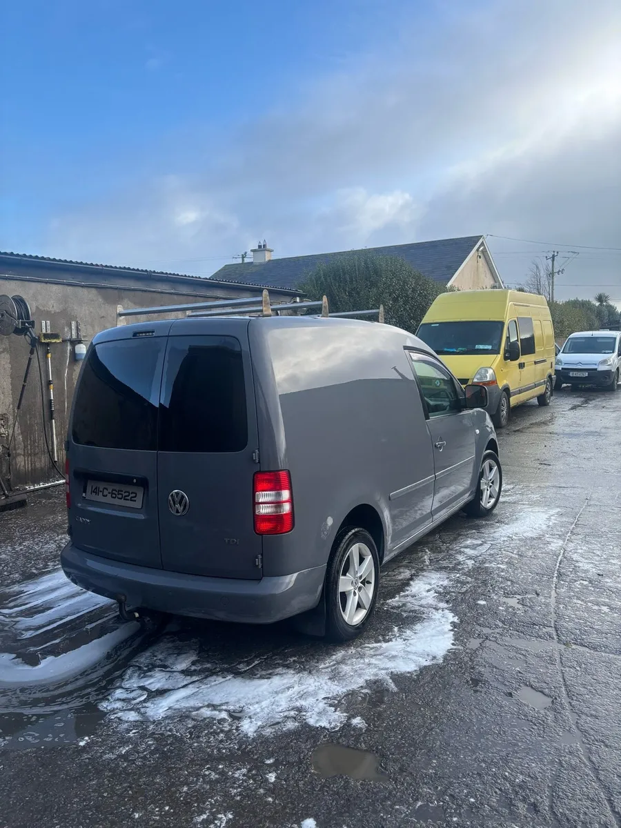 Volkswagen caddy - Image 2