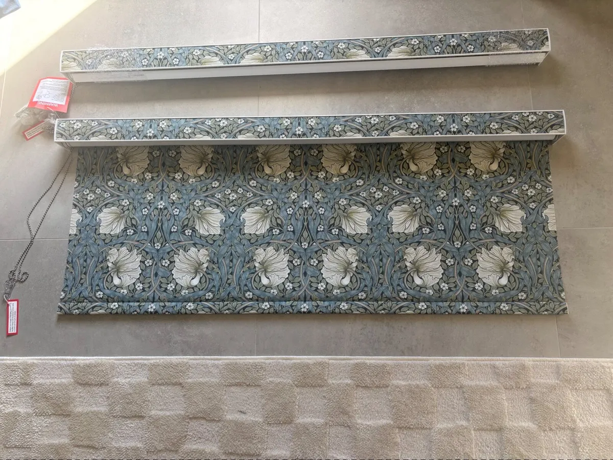 Roller blinds - Image 1