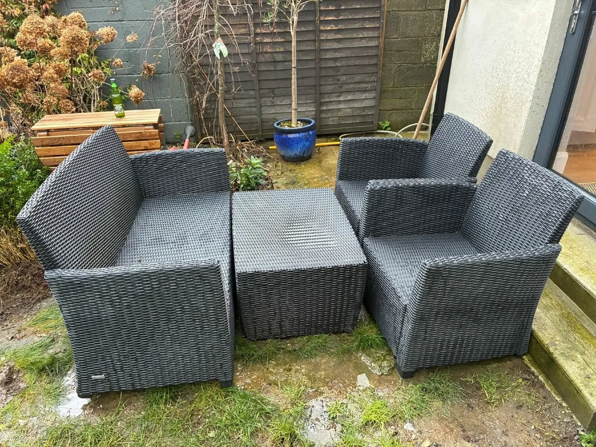 Rattan garden furniture - Image 3