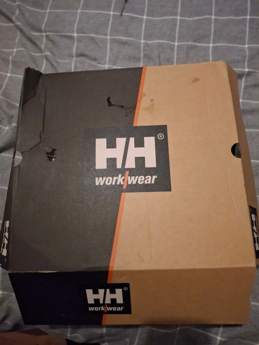 Work Boots - Image 4