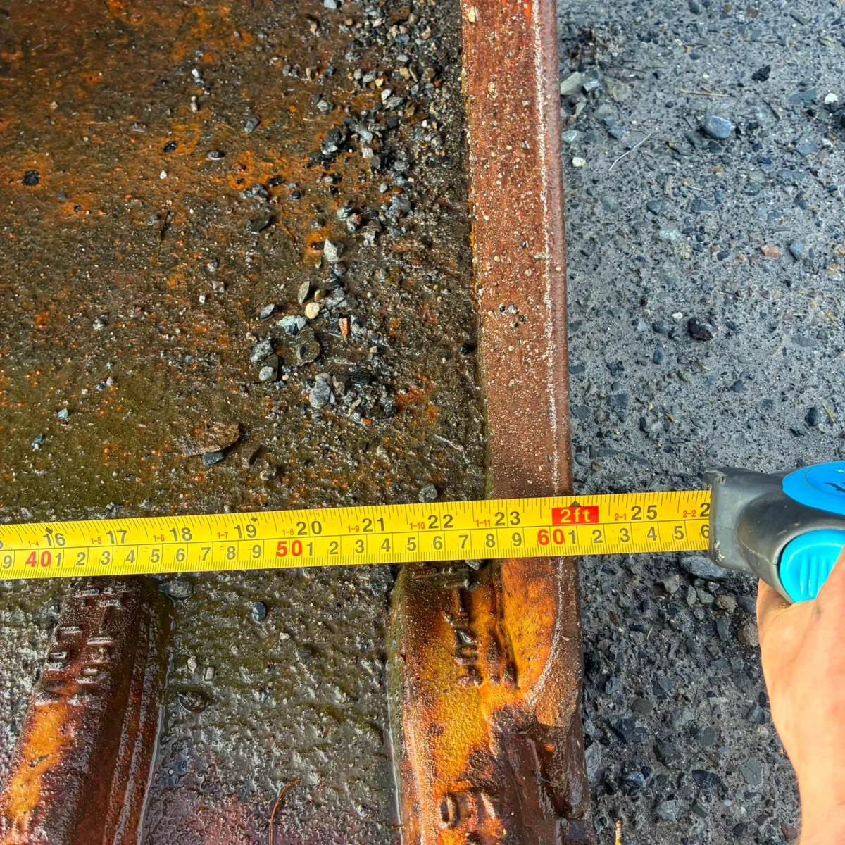 2ft digging Bucket for 6/8 ton - Image 3