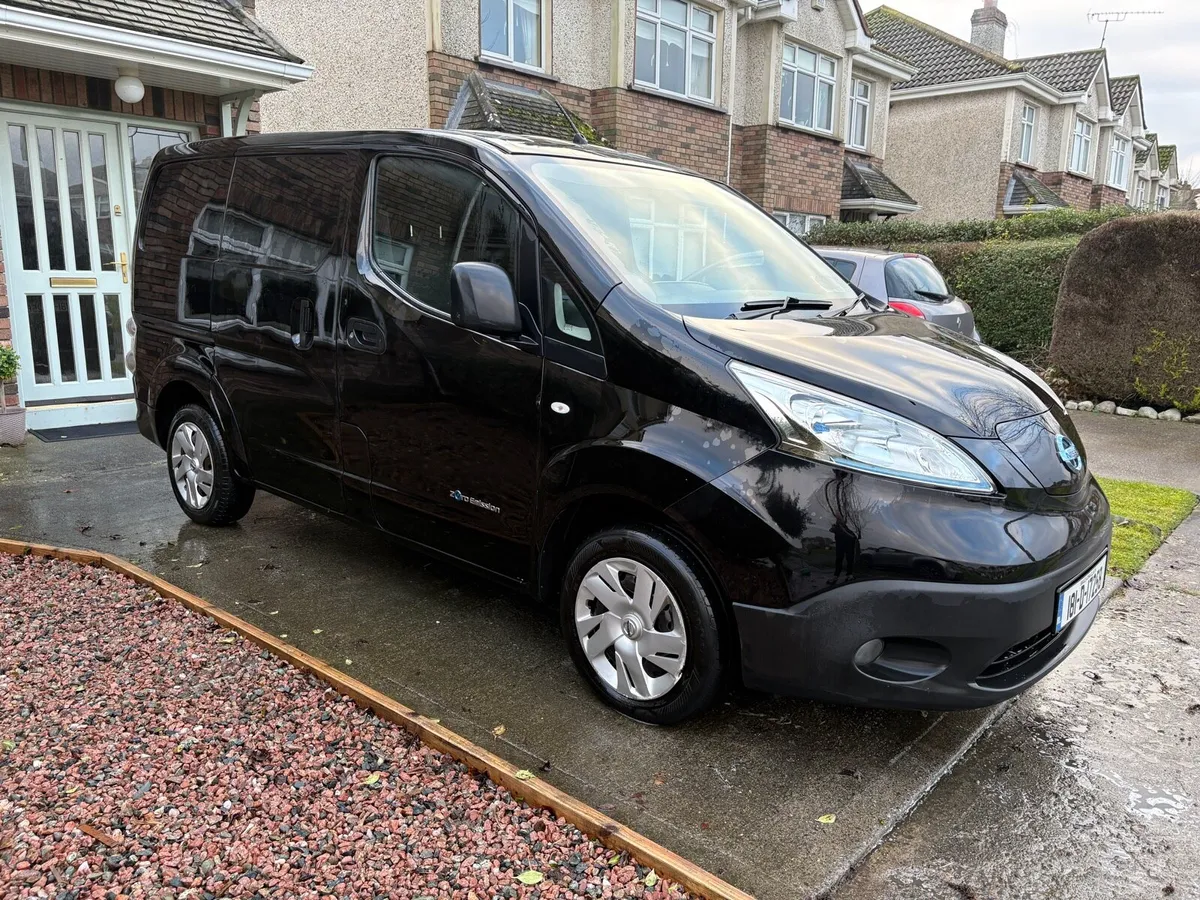 Nissan E NV200 - Image 1