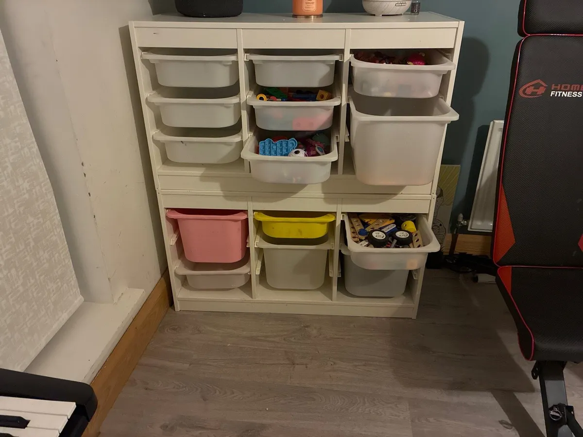 Storage unit - Image 2