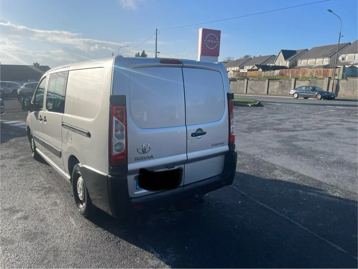 Crew Cab Van - Image 3