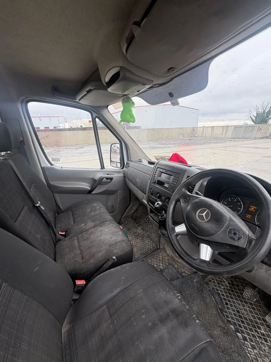 Mercedes sprinter - Image 2