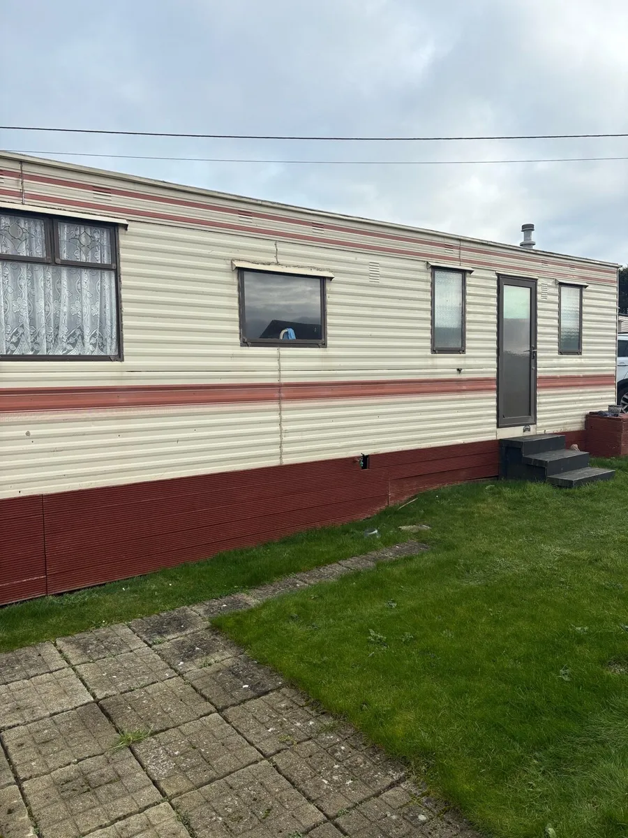Mobile Home - Image 2
