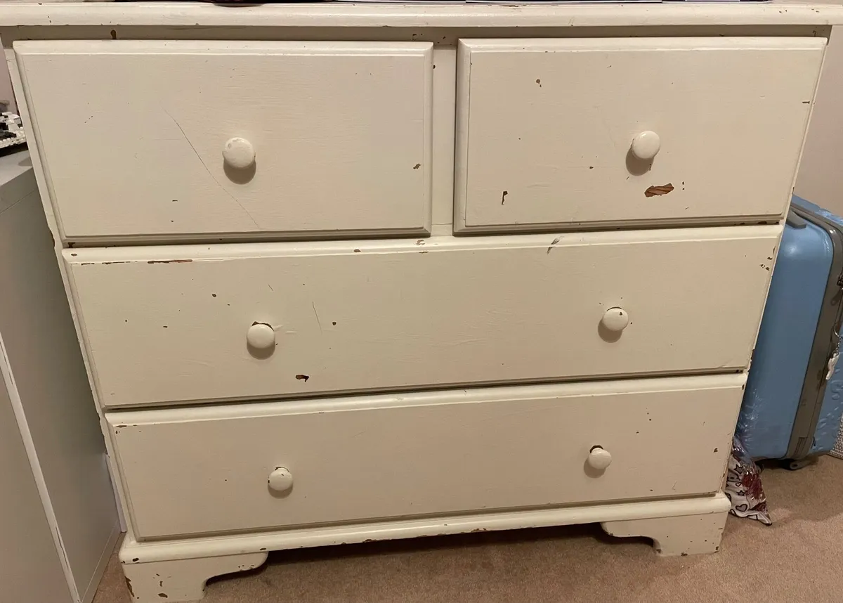 Chest of drawers and lockers - Image 1