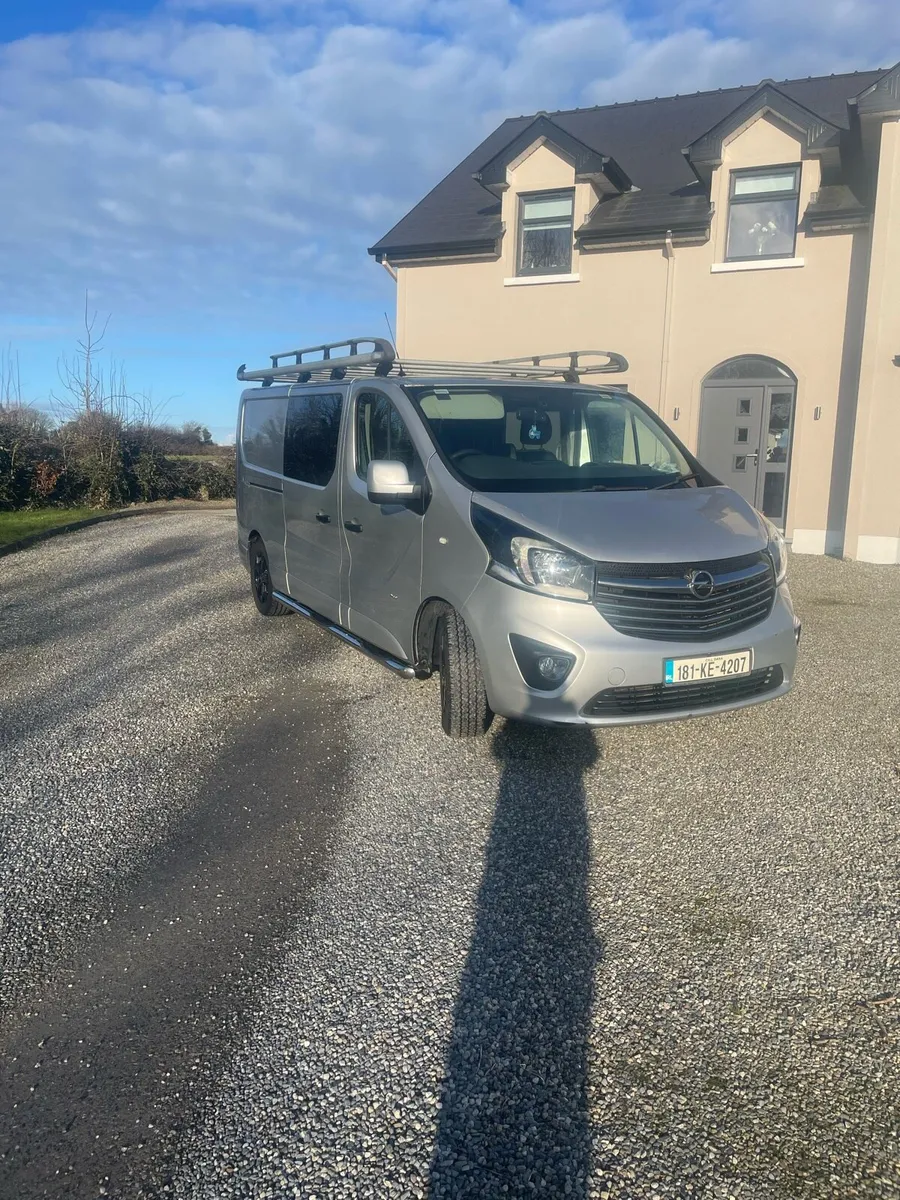Crew cab vivaro - Image 2