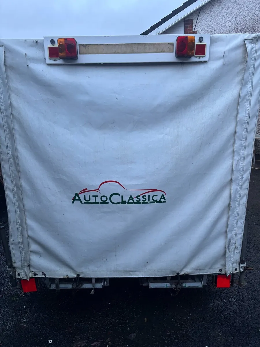 Race Trailer - Image 4