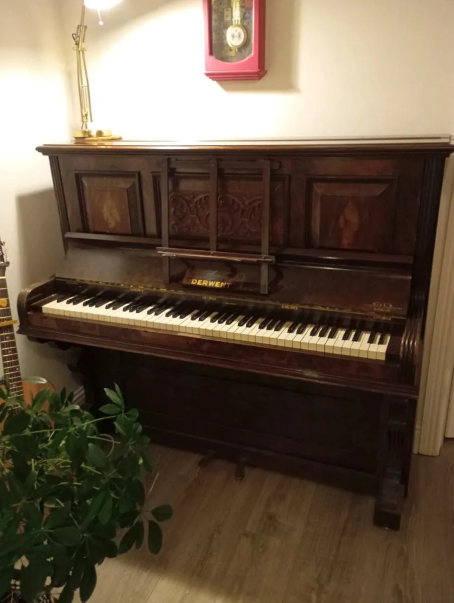 Upright Piano - Image 2