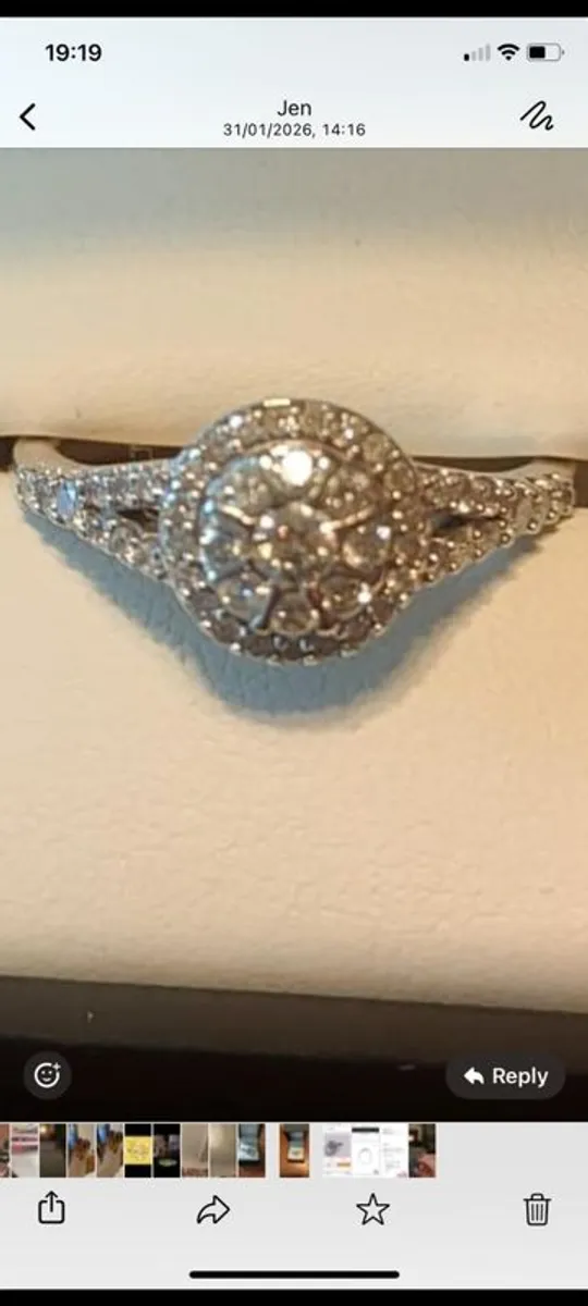 Vintage style pave diamond ring - Image 1