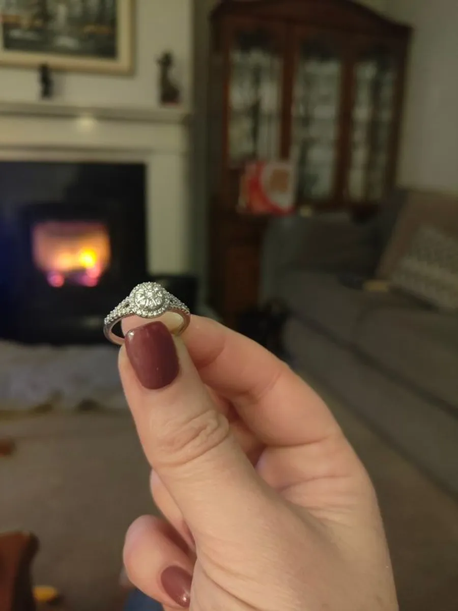 Vintage style pave diamond ring - Image 3