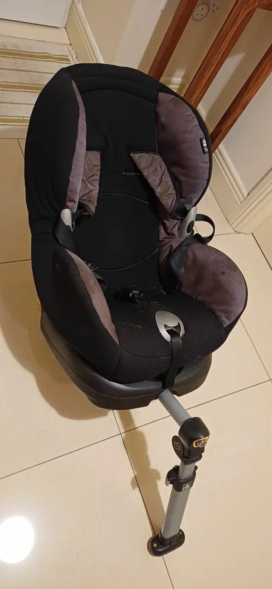 Childs car seat - Image 2
