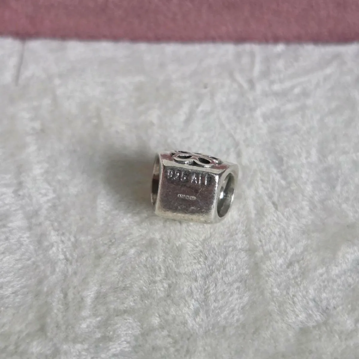 Genuine Pandora purse charm with small blue stone - Image 3