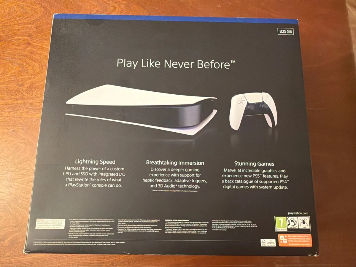 PS5 Digital edition disc free (with controller) - Image 2