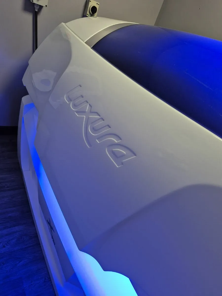 Tanning Salon for Sale - Image 4