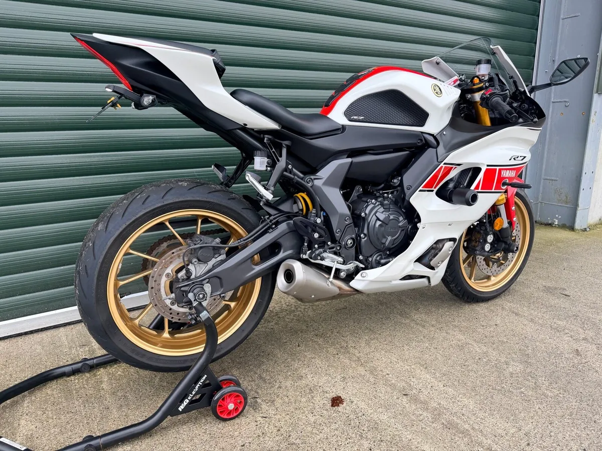 Yamaha R7 60th Anniversary - Image 3