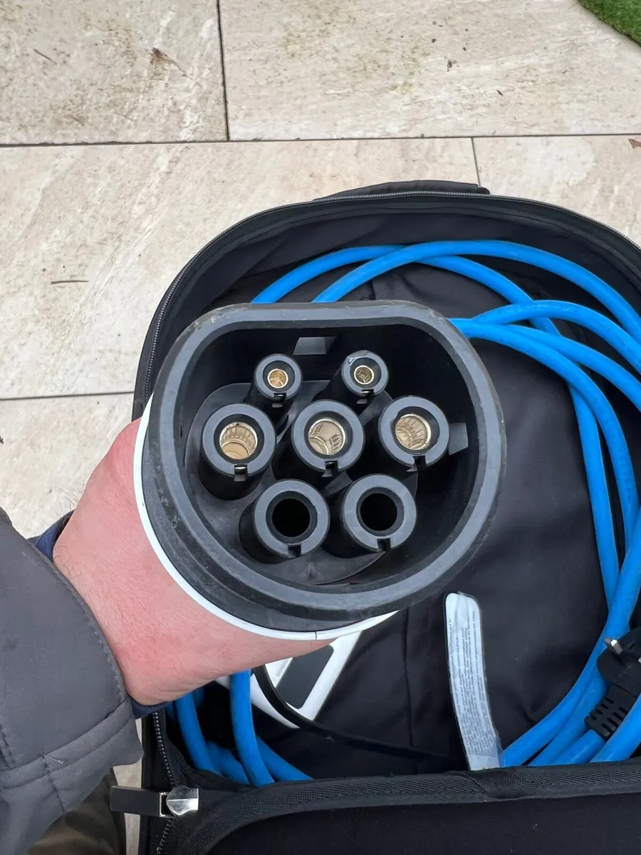 Electric Car Charging Cable Hyundai - Image 1