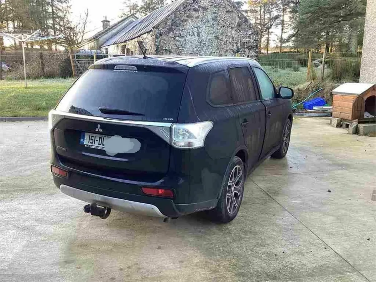 Mitsubishi outlander 2015 Low Mileage cheap - Image 4