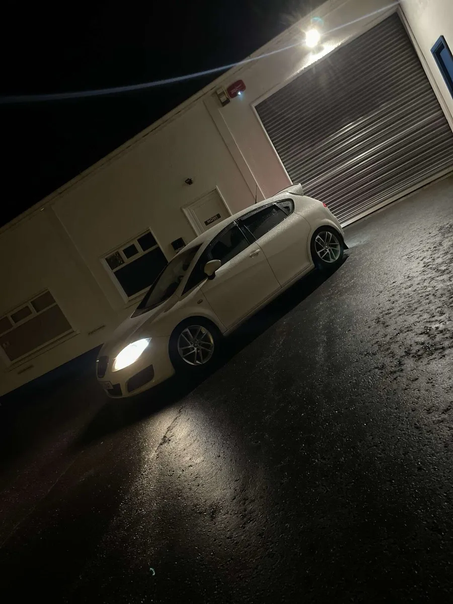 2011 mk2 Leon - Image 4