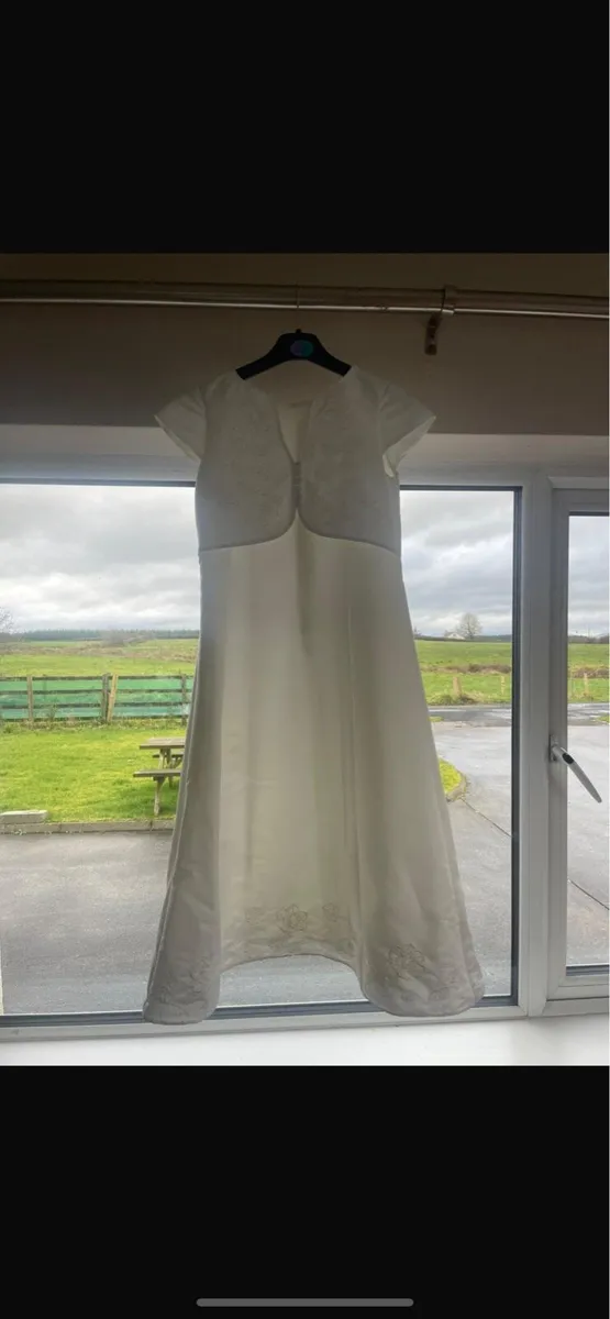 Communion dress  age 10 - Image 2