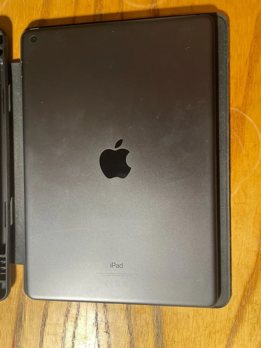 iPad 9th & Apple Pen - Image 4