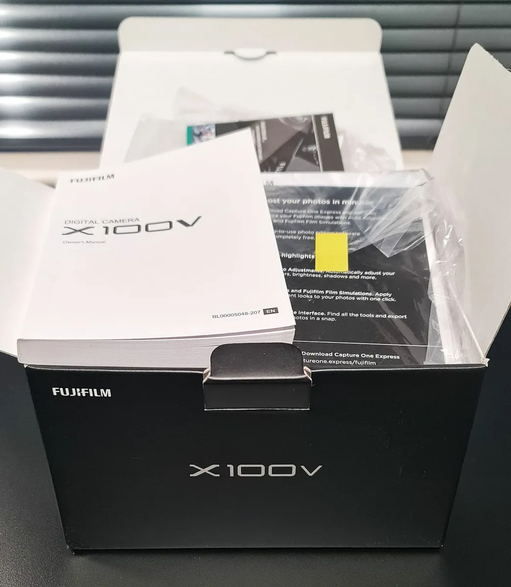 Fuji X100V - Image 4