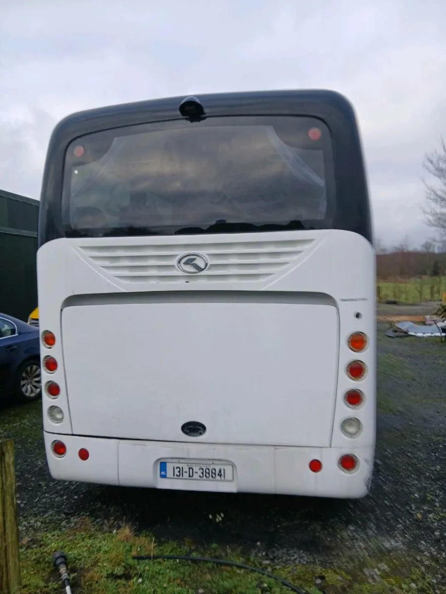 131 kinglong 35 seater bus - Image 4