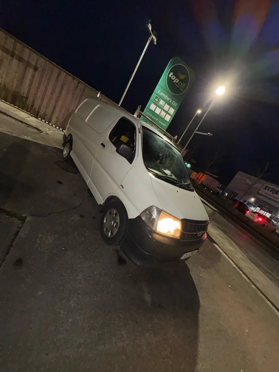Toyota hiace - Image 1