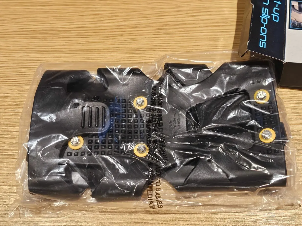 Non slip shoe grips slip-ons Anti ice w LED lights - Image 3