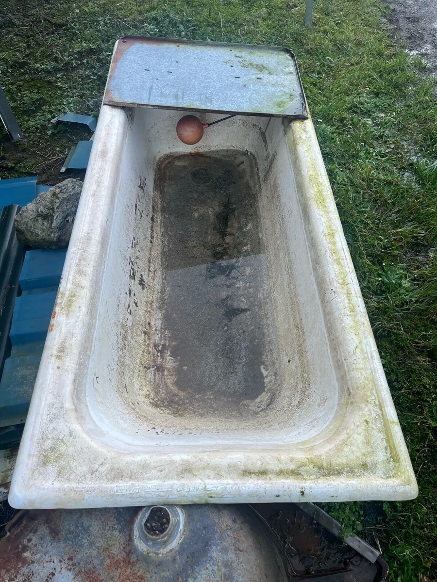 Drinking troughs - Image 1