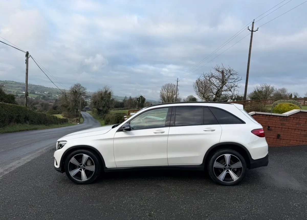 2019 Mercedes GLC Urban Edition - Image 3