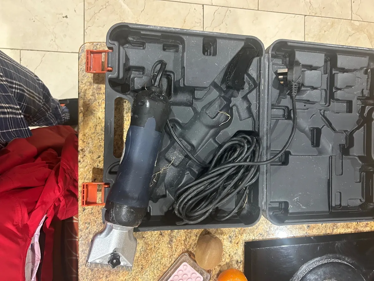 horse clippers - Image 1