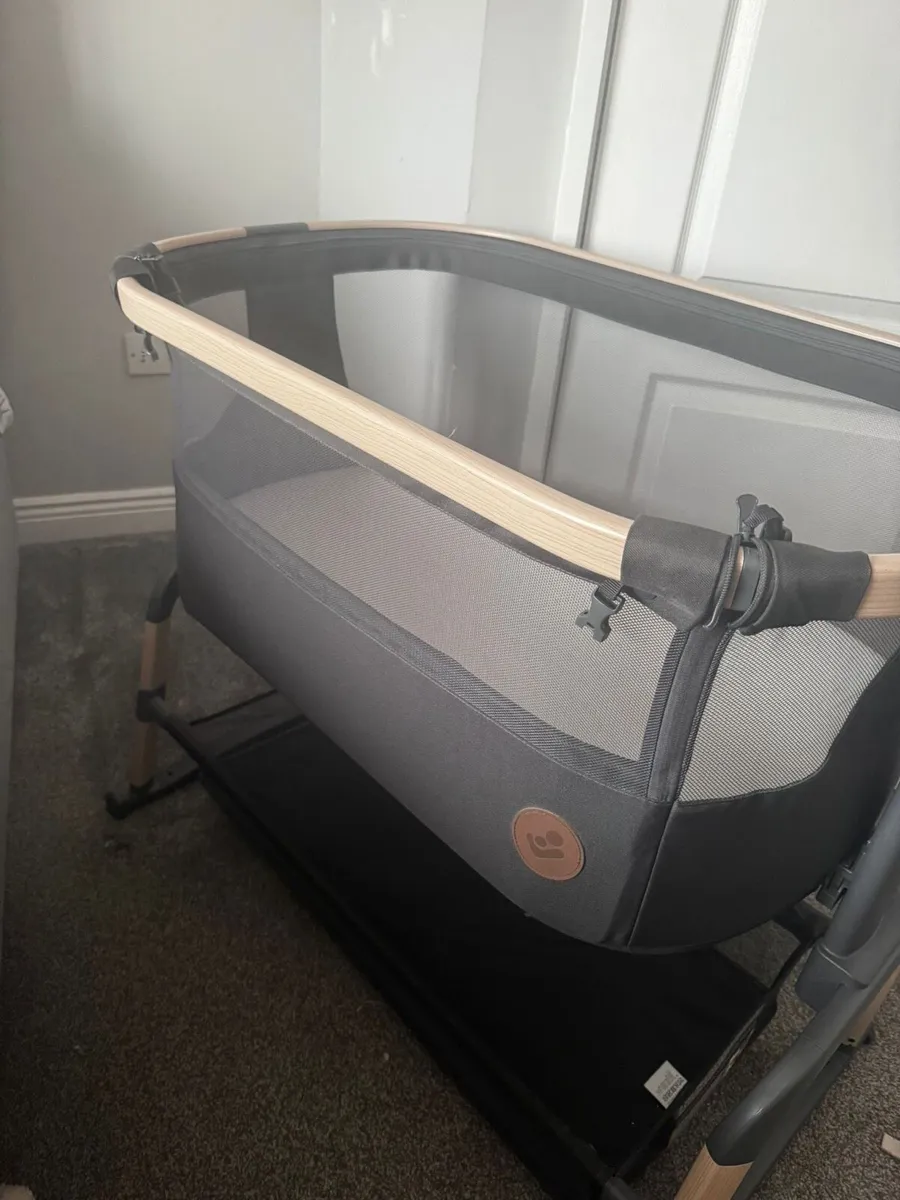 Bedside Crib Maxi Cosi - Image 1