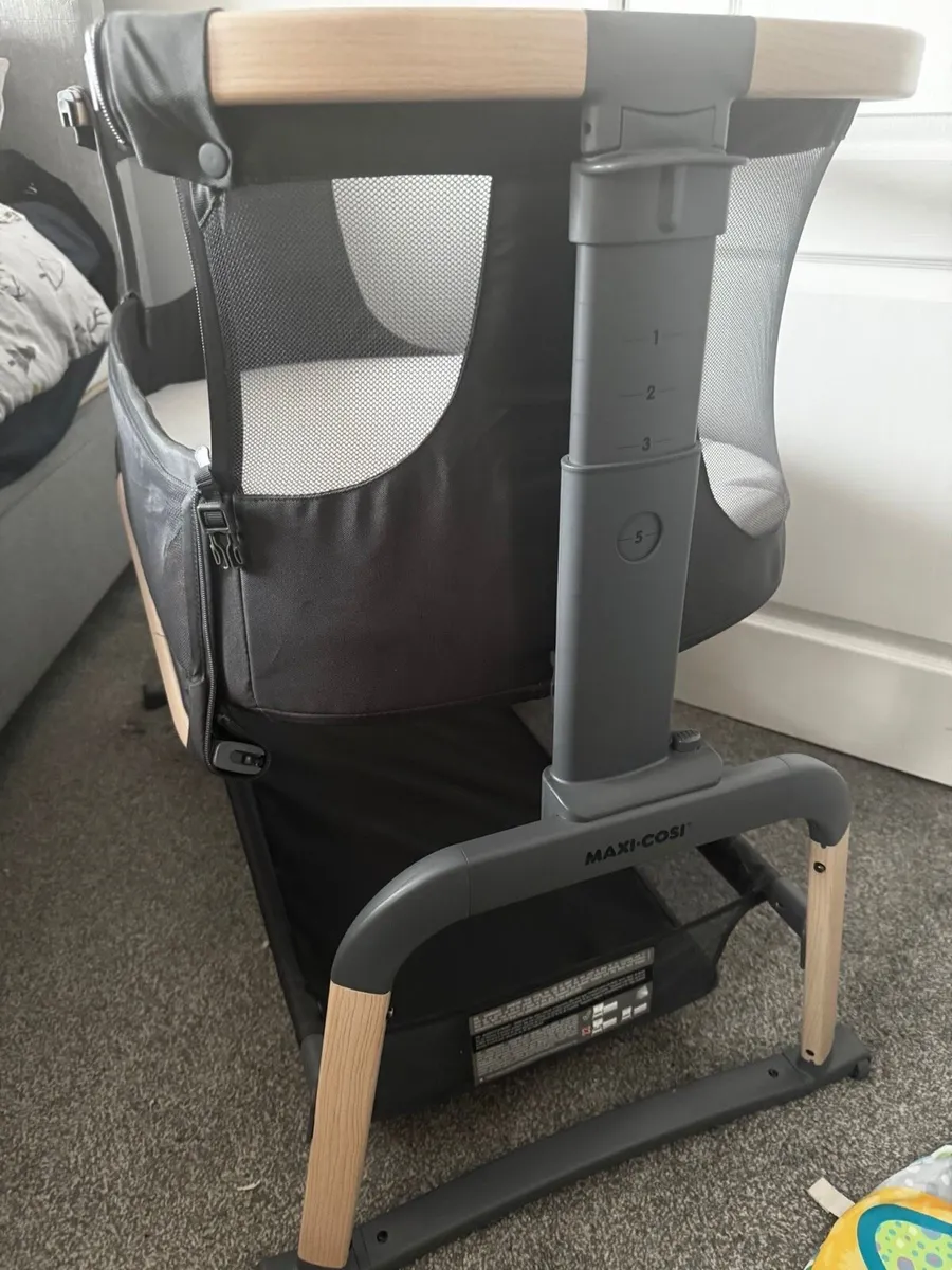 Bedside Crib Maxi Cosi - Image 2