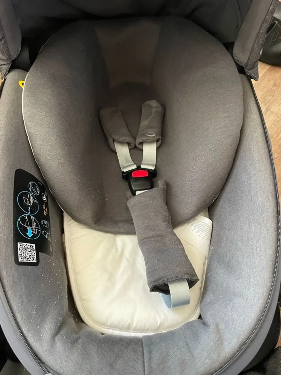 Maxi cozi jade infant carry cot - Image 3