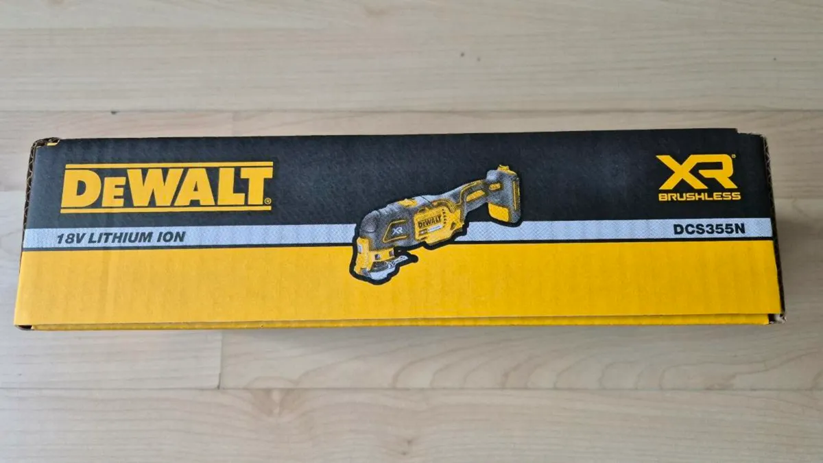 Multi Tool DEWALT DCS355N XR Brushles.New - Image 3