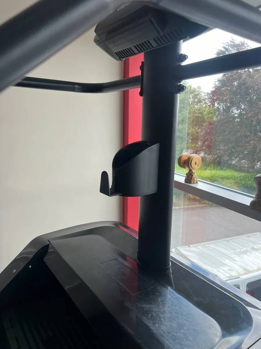 Commercial Step/Stair master machine (new in box) - Image 4