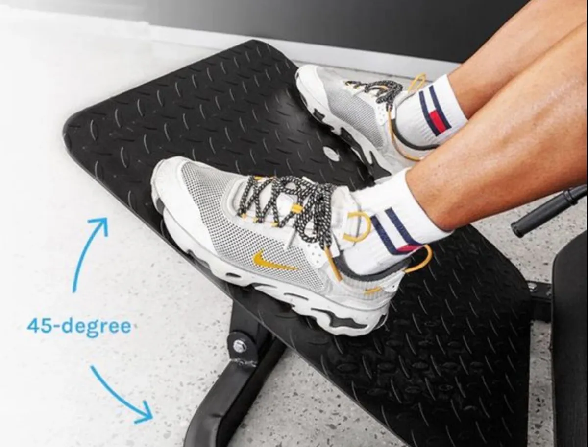 Leg Press / Hack Squat machine (new in box) - Image 2